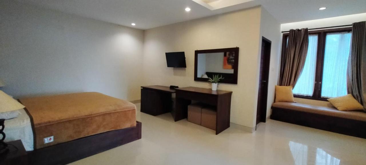 Mascot Hotel Senggigi Eksteriør bilde
